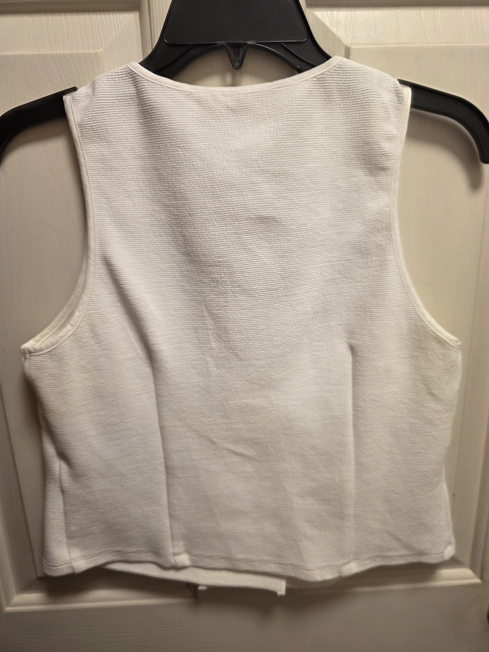 dolan White Double-Breasted Sleeveless Shell Top - Picture 7 of 8